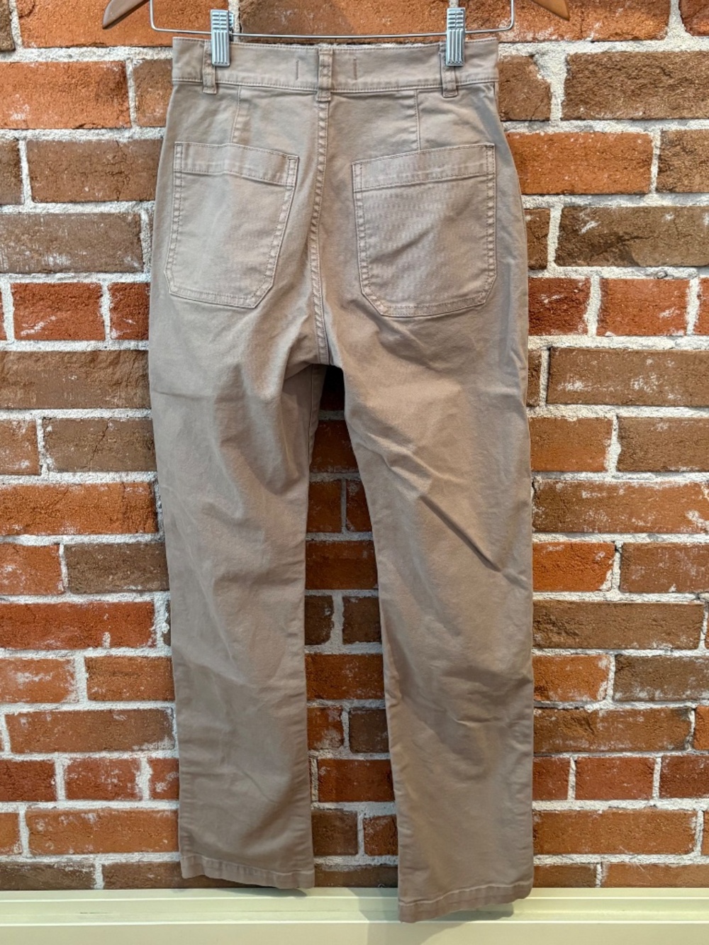 Madewell The Petite '90s Straight Cargo Pant in Garment-Dyed Canvas - Picture 4 of 14